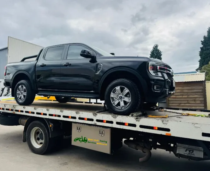 Get in Touch for a Quick Car Towing Get in Touch for a Quick Car Towing